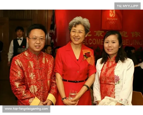 《热刺与亚马逊携手揭秘更衣室内幕揭露战术会议与决策背后故事》