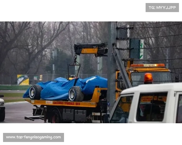 红牛二队拍摄日试车重启，林德布拉德事故后车队评估赛车性能